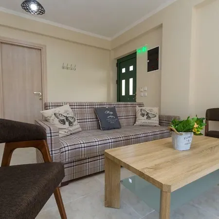 Nijay No 2 First Floor Front Quiet Location *
