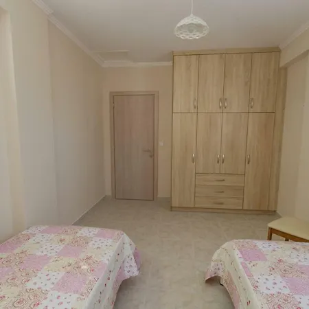 Nijay No 2 First Floor Front Quiet Location * Spartokhórion