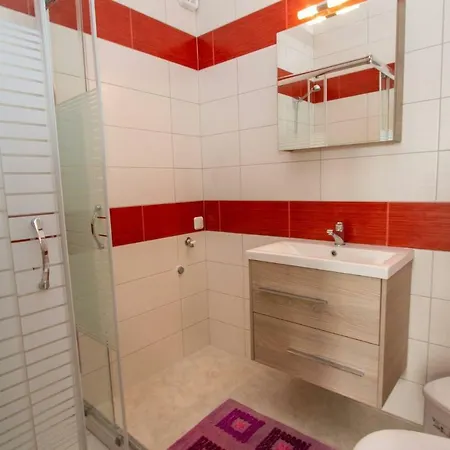 Nijay No 2 First Floor Front Quiet Location Appartamento Spartokhórion