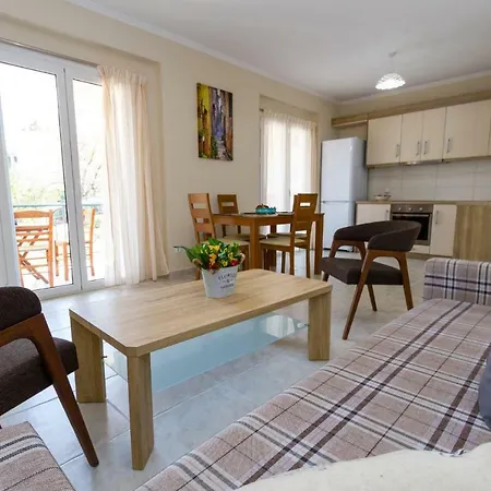 Nijay No 2 First Floor Front Quiet Location Appartamento