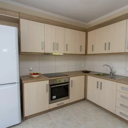 Nijay No 2 First Floor Front Quiet Location Spartokhórion